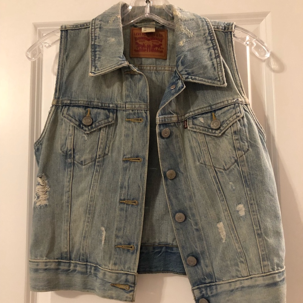 Levi’s vest